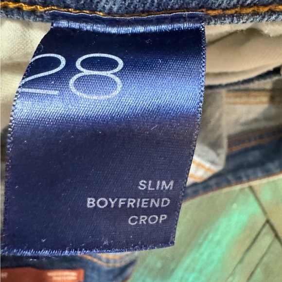 Anthropologie Pilcro Slim Boyfriend Crop Jeans Embroidered Side Stripe Size 28 - Picture 14 of 16